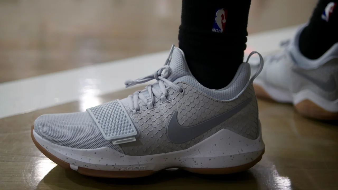 Footlocker pg3 hot sale